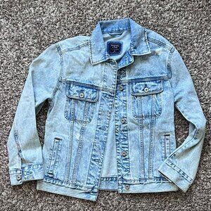 Abercrombie & Fitch Oversize Acid Wash Distressed Denim Jean Jacket - Medium
